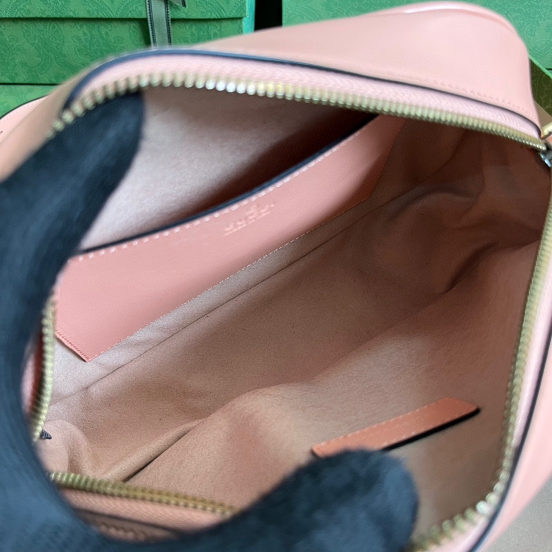 G*u*i marmont small matelassé shoulder bag