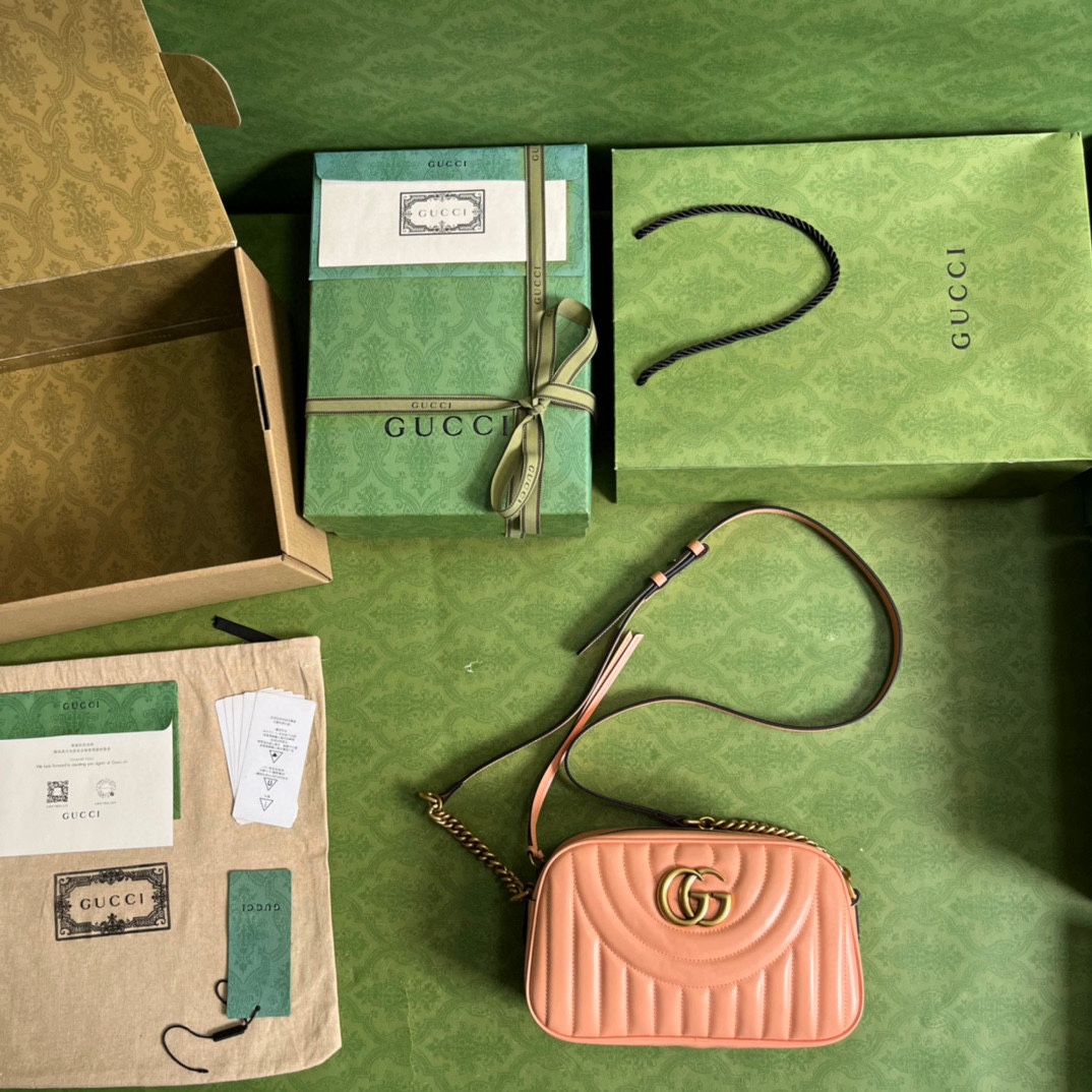 G*u*i marmont small matelassé shoulder bag