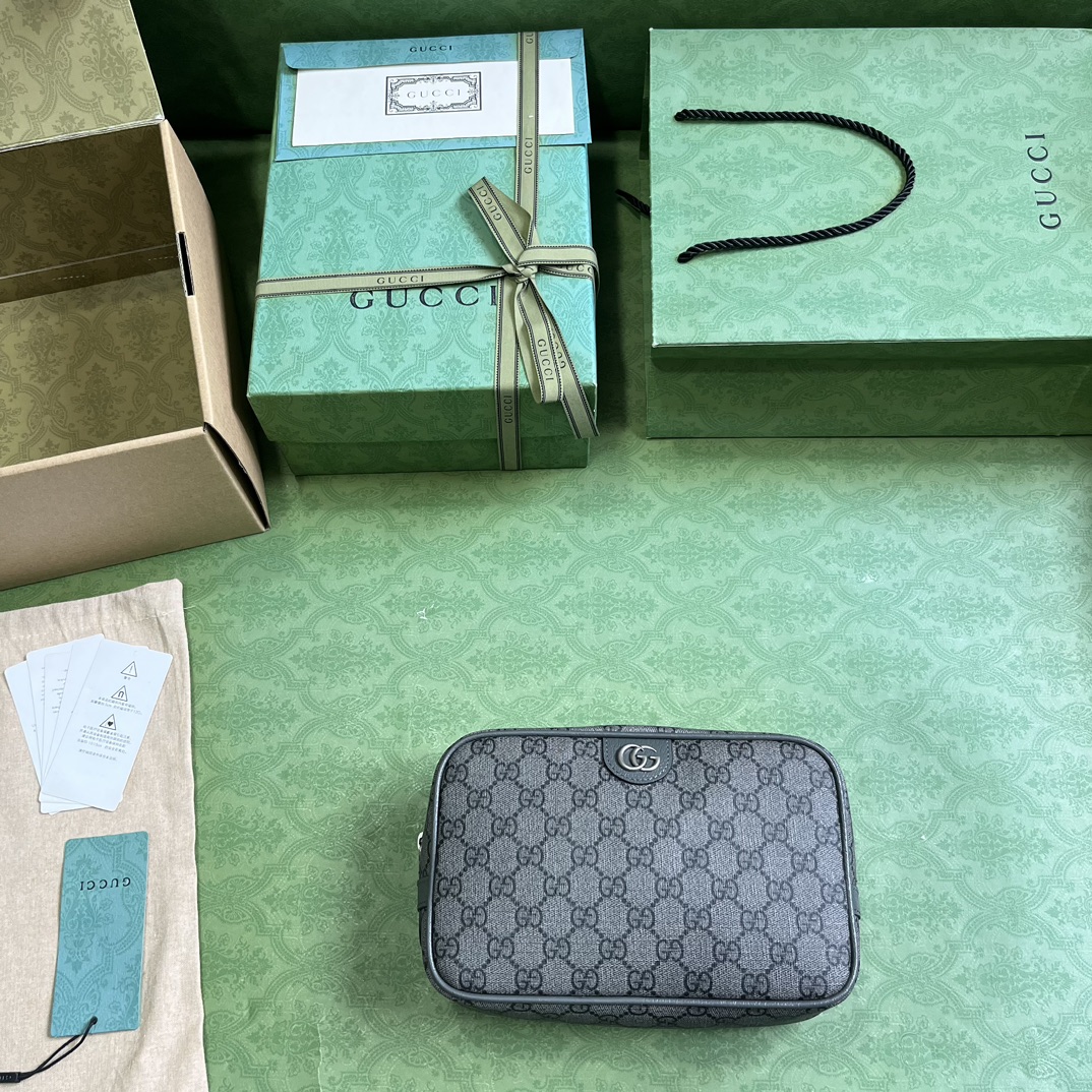 G*u*i savoy toiletry case with web