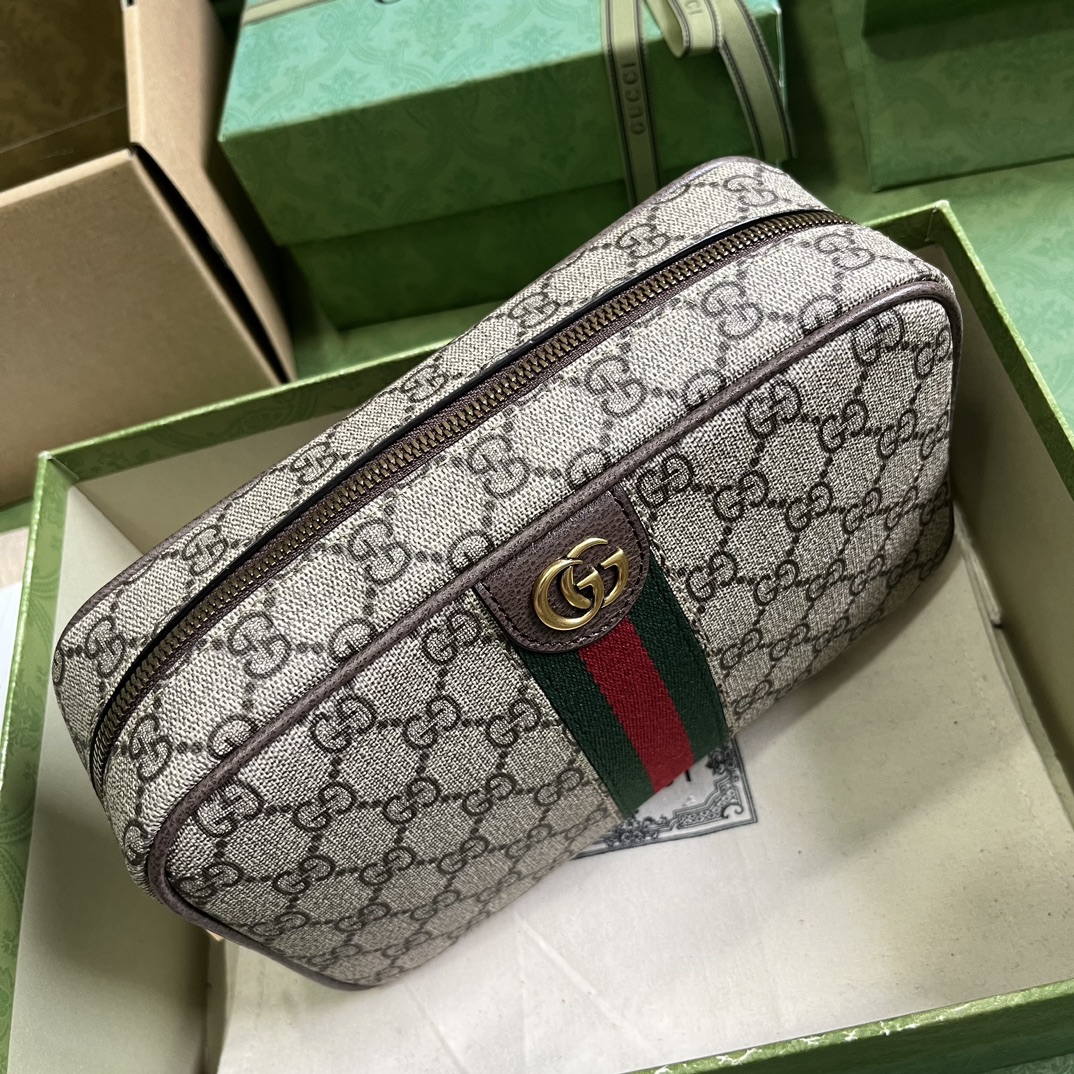 G*u*i savoy toiletry case with web