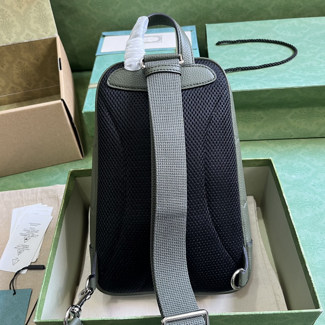 G*u*i jumbo gg crossbody bag