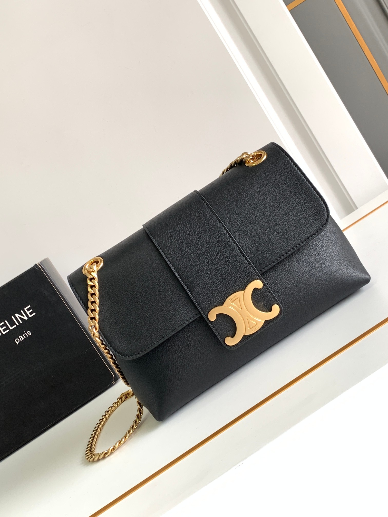 Ce**e medium Ce**e victoire bag