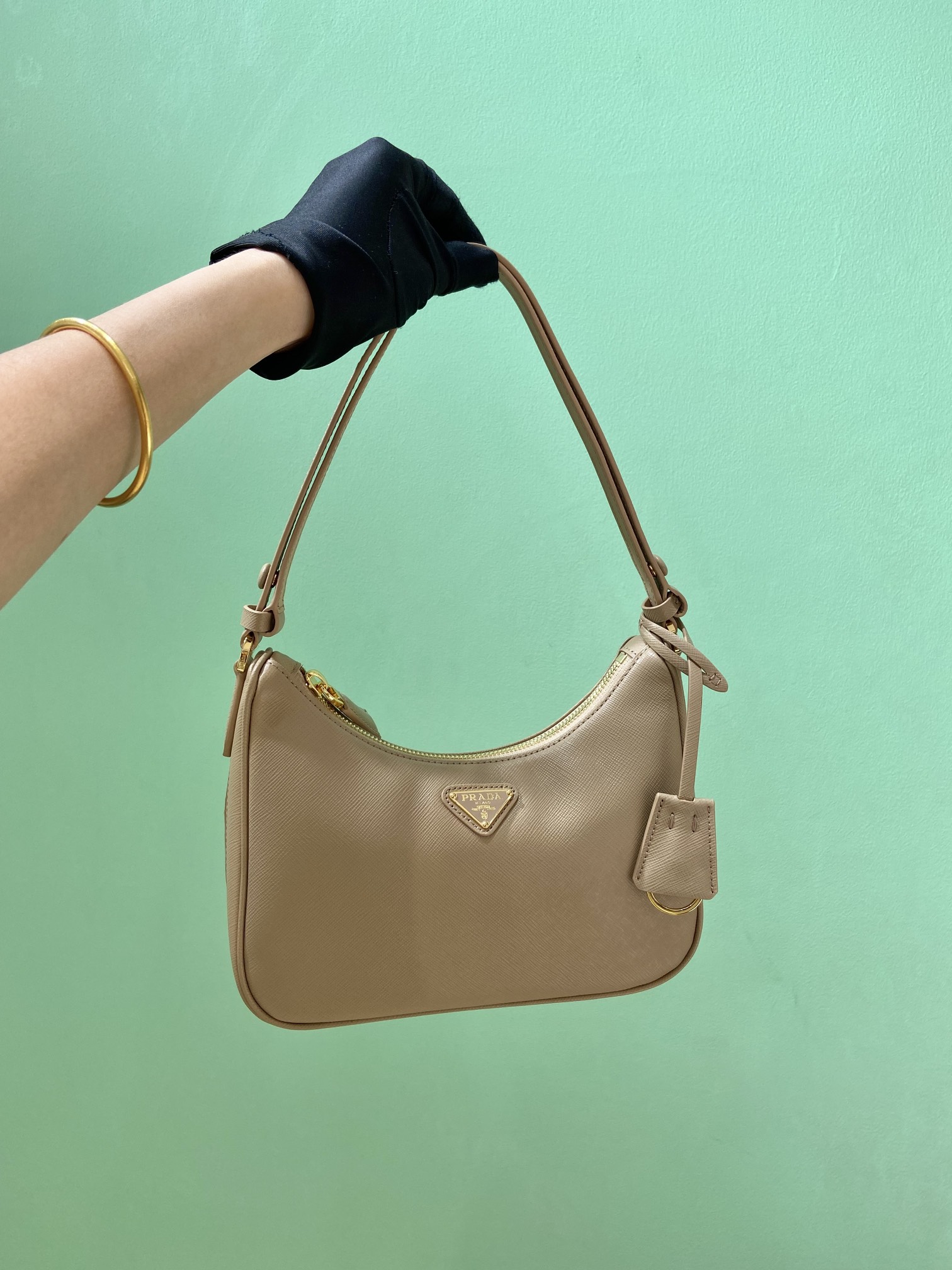 Pra*a hobo bag
