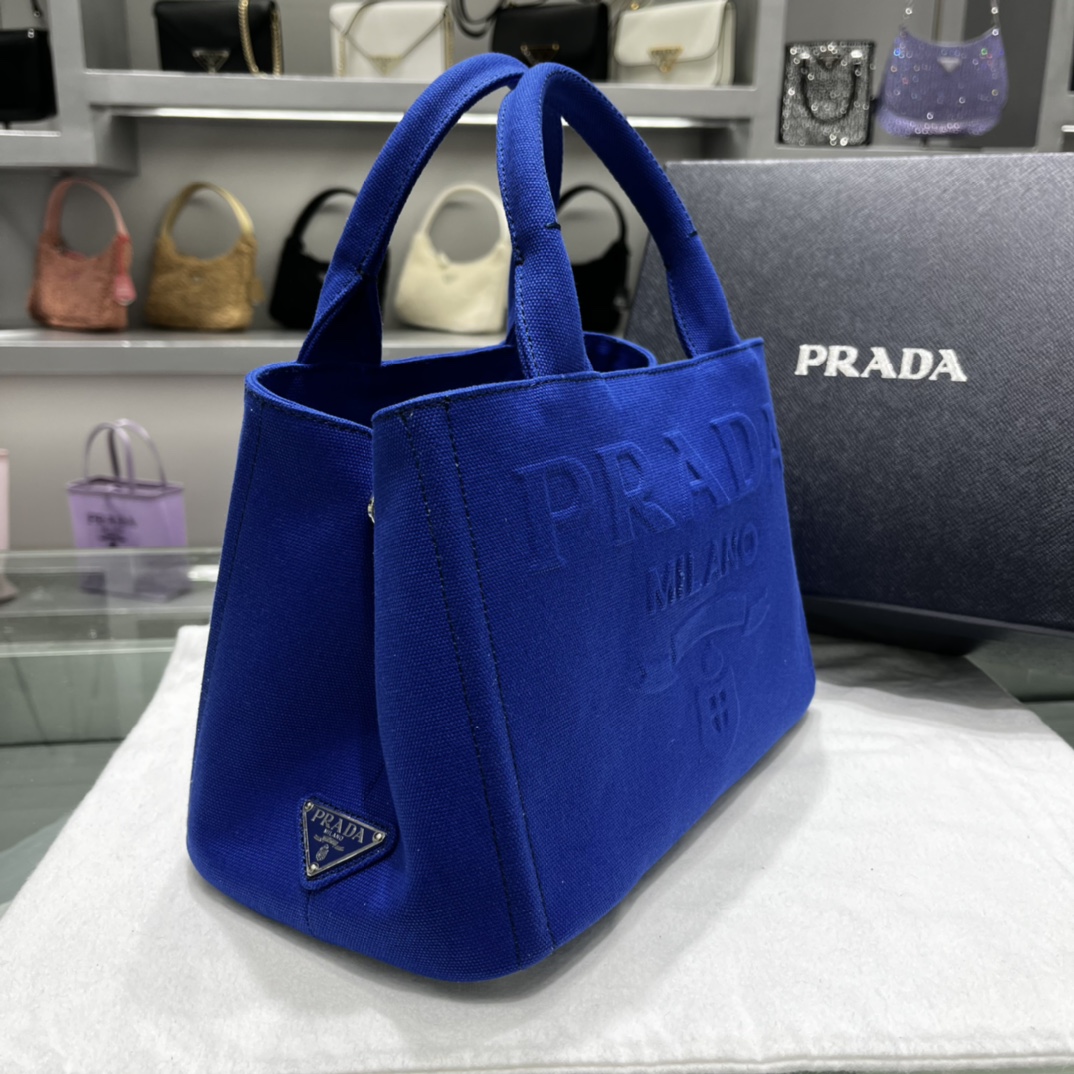 Pra*a canapa tote bag