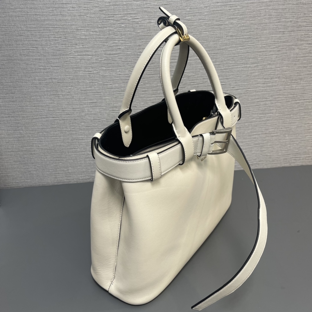 Pra*a buckle medium leather handbag with double belt
