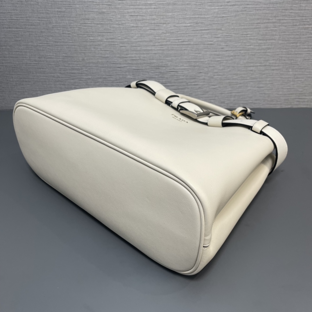 Pra*a buckle medium leather handbag with double belt
