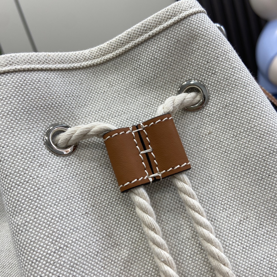 G*u*i small shoulder bag with G*u*i print