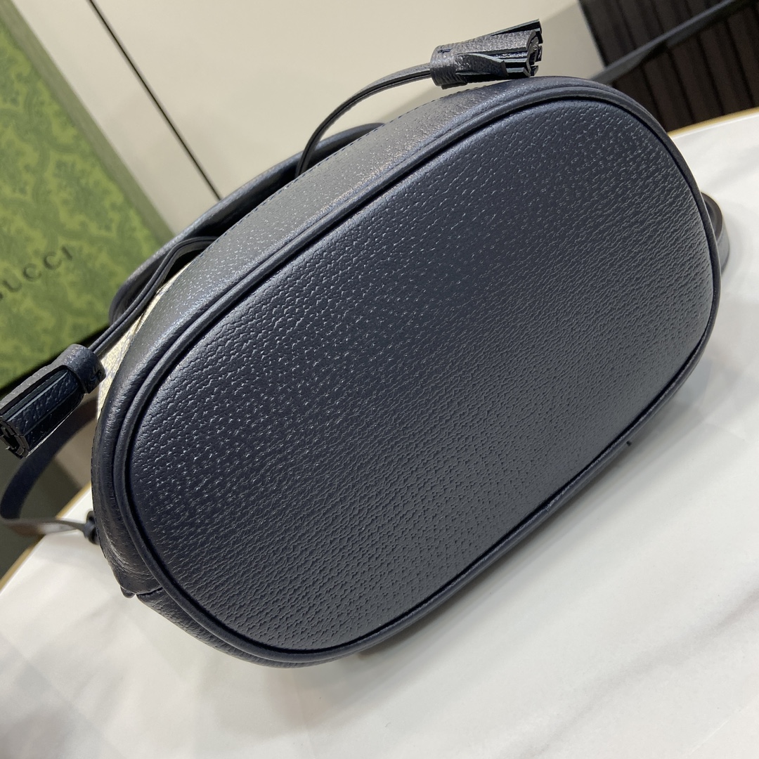 G*u*i ophidia mini backpack