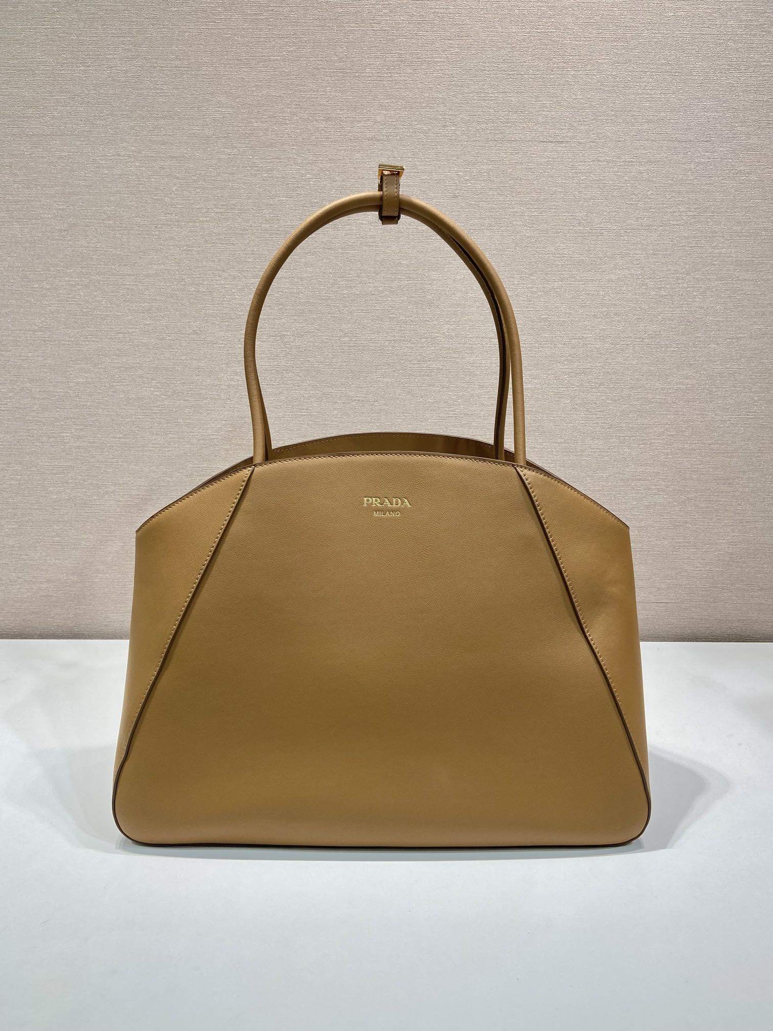 Pra*a large leather tote bag