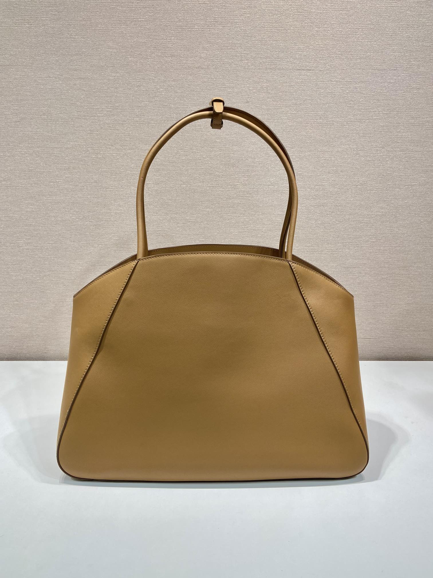 Pra*a large leather tote bag