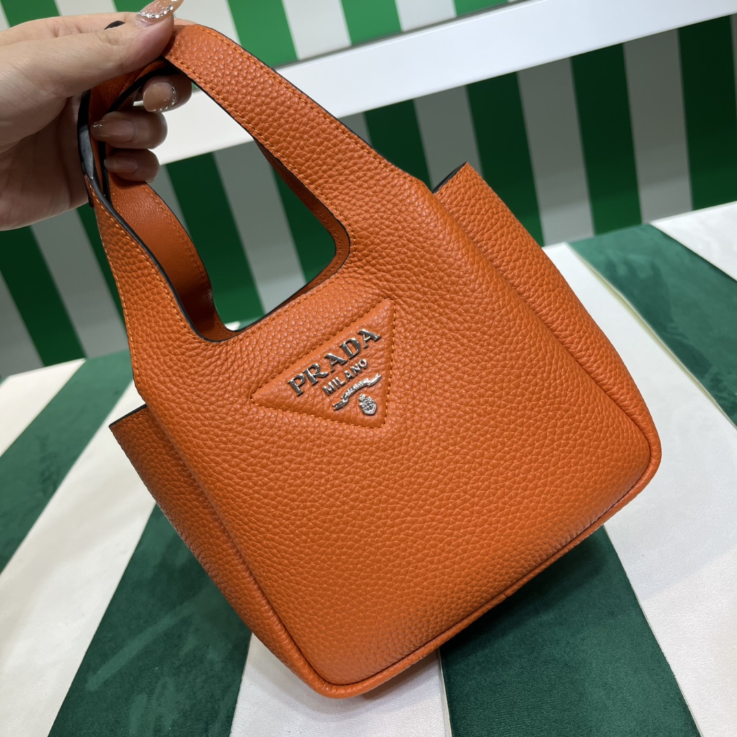 Pra*a leather mini bag