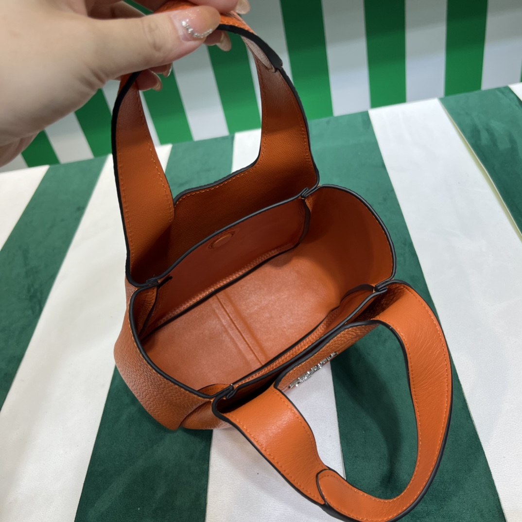 Pra*a leather mini bag