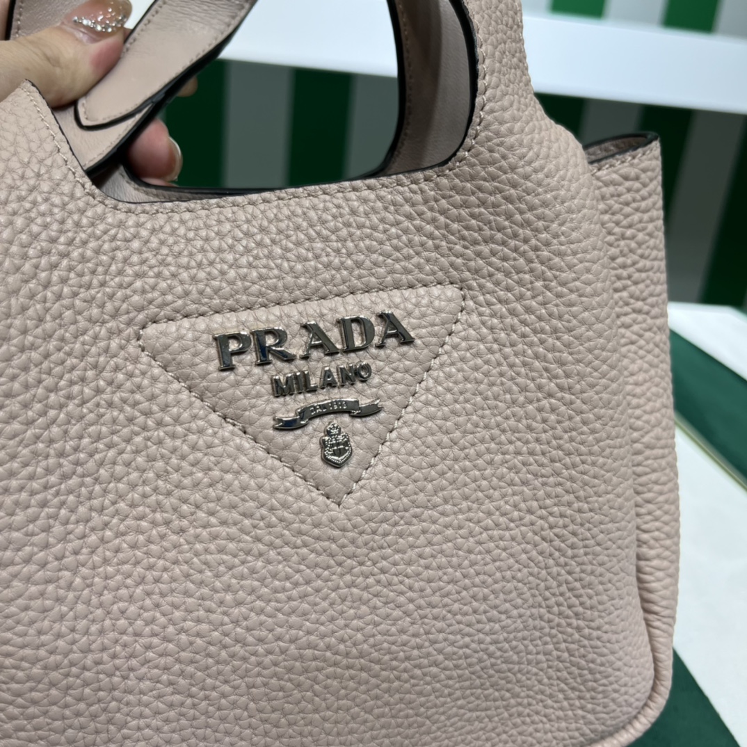 Pra*a leather mini bag