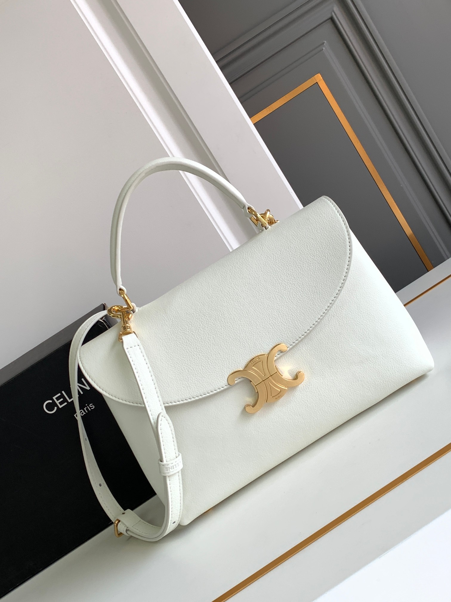 Ce**e medium nino bag