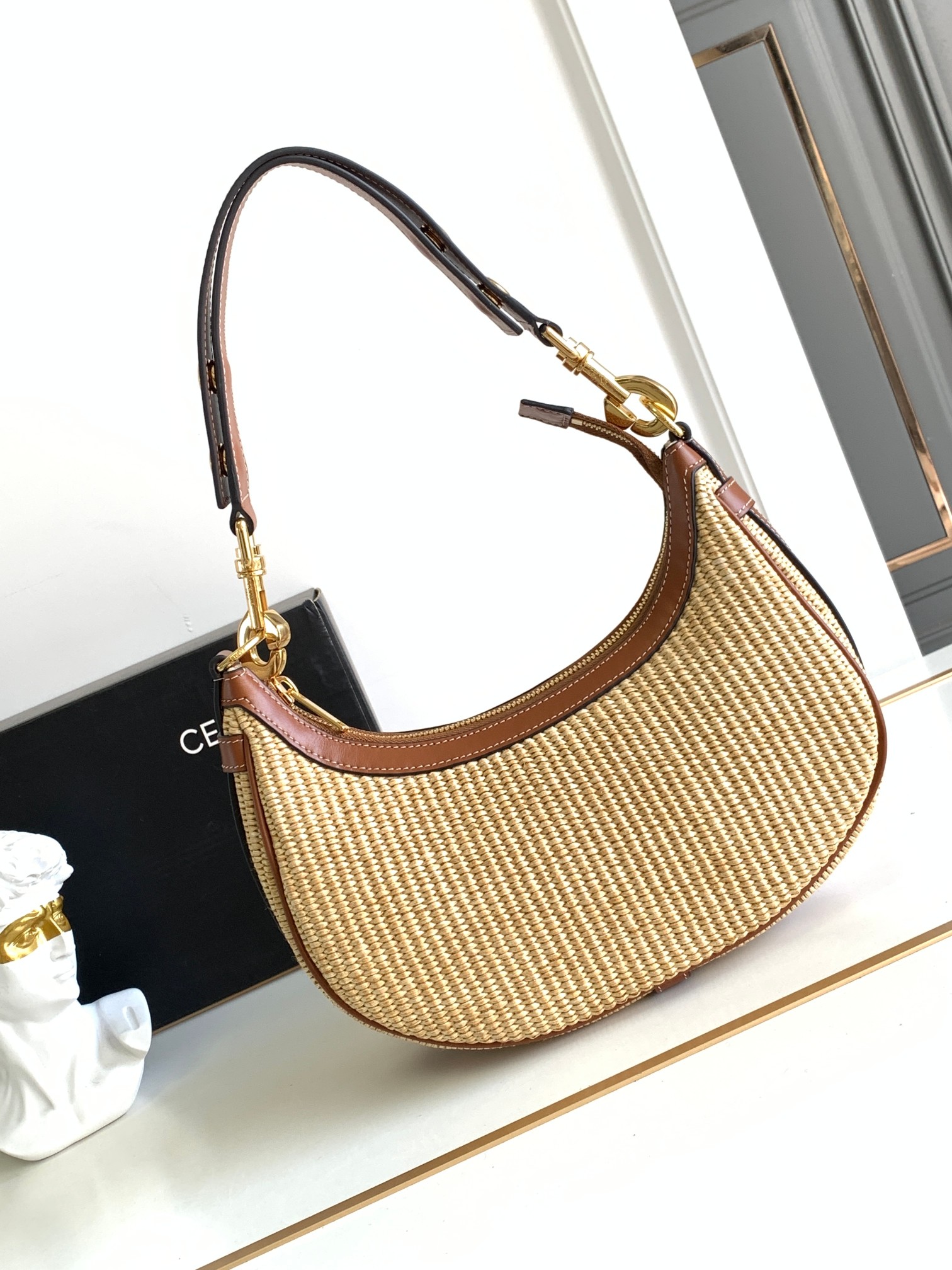 Ce**e ava bag