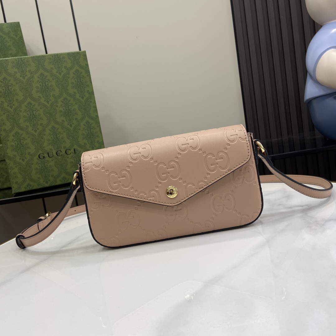 g*u*i gg S*per mini shoulder bag