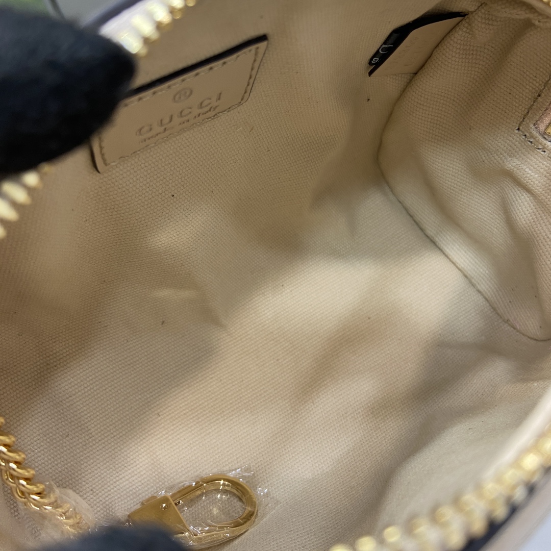 g*u*i gg S*per mini top handle bag