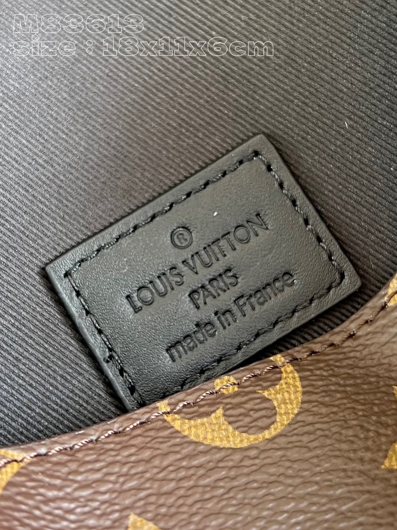 l**is V*t*n steamer wearable wallet