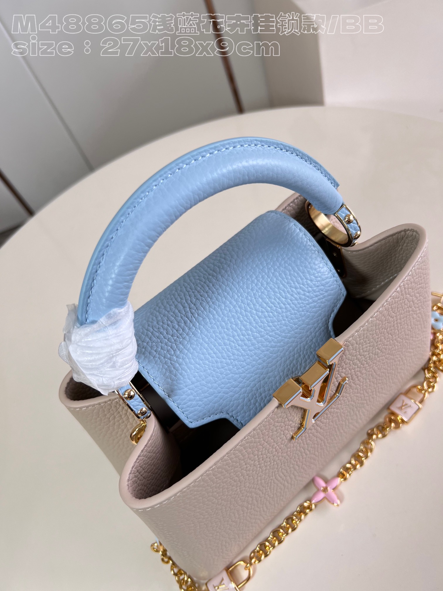 l**is V*t*n capucines bb handbag
