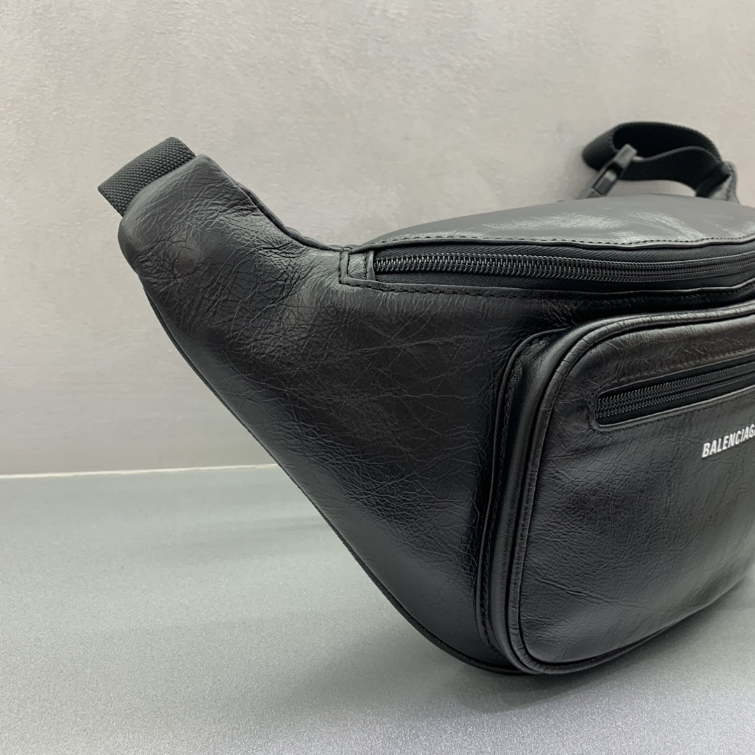 Ba*len*cia*ga waist bag