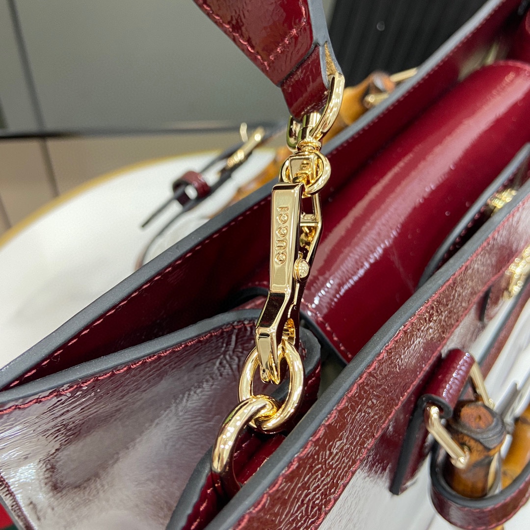 G*u*i diana medium tote bag