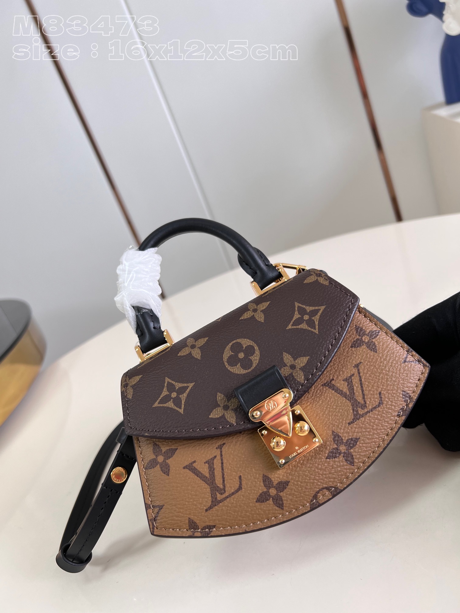 l**is V*t*n pico tilsitt bag