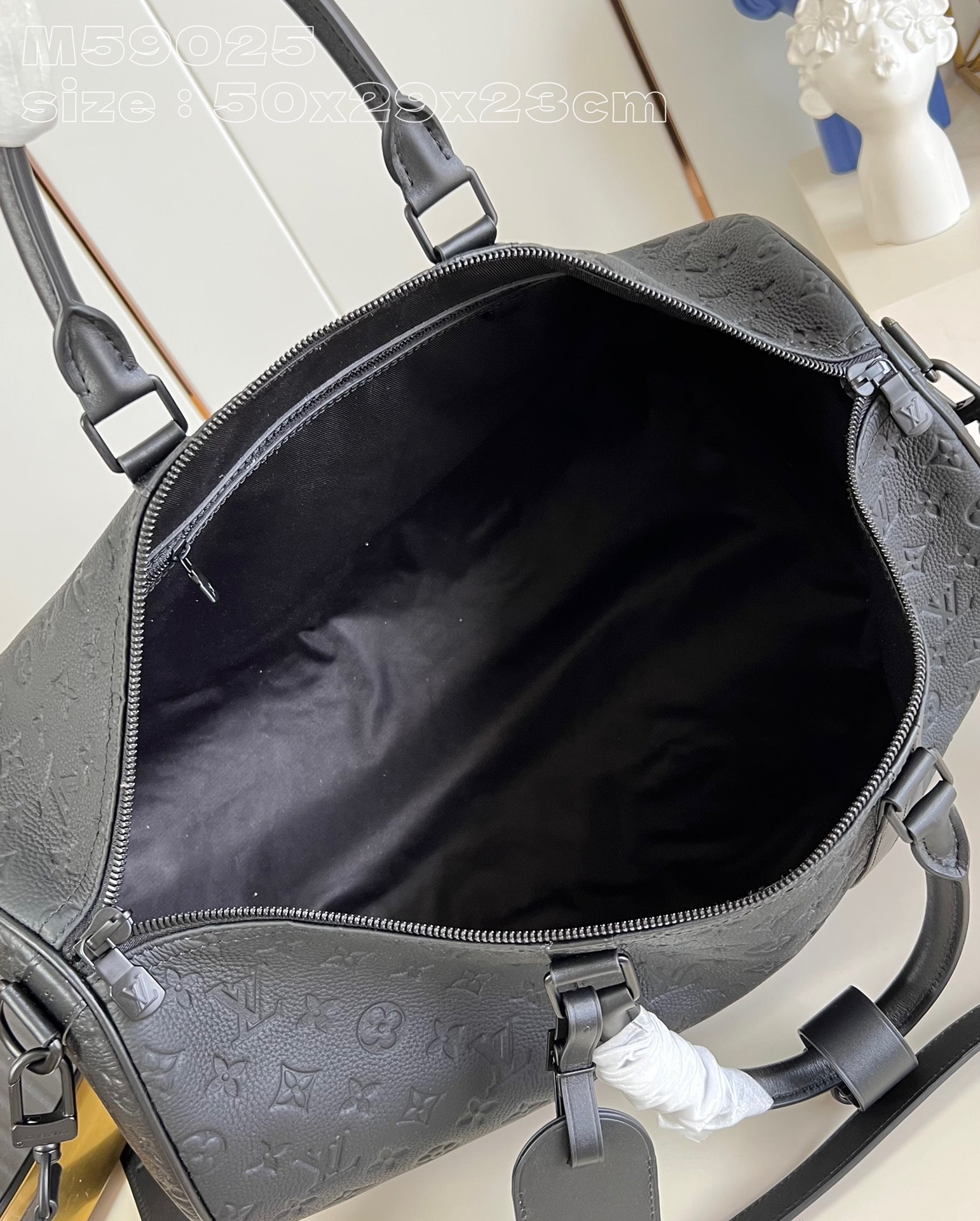 l**is V*t*n keepall bandoulière 50