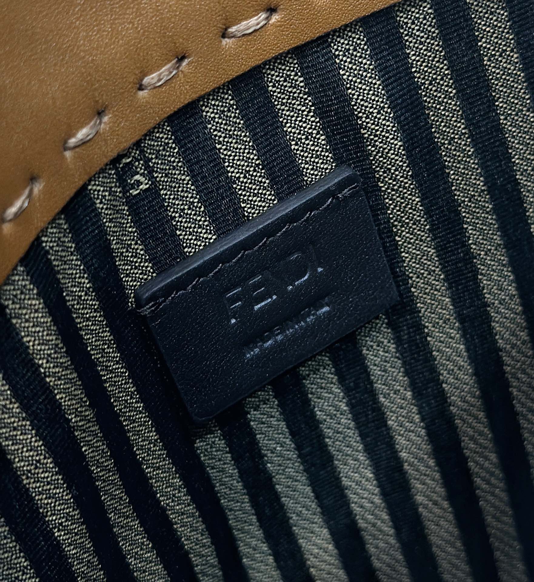F**di tote mini