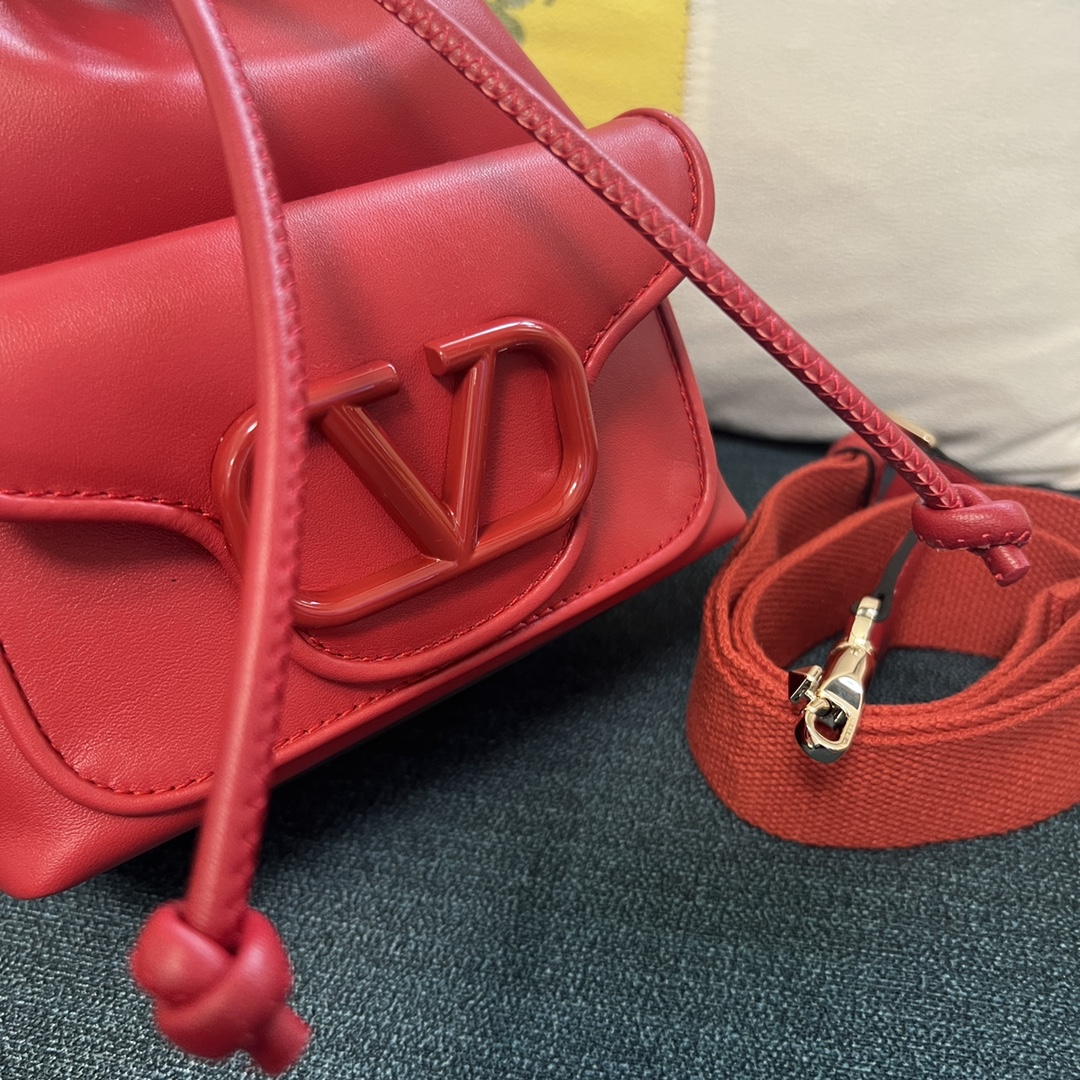 Valentino Garavani Bag