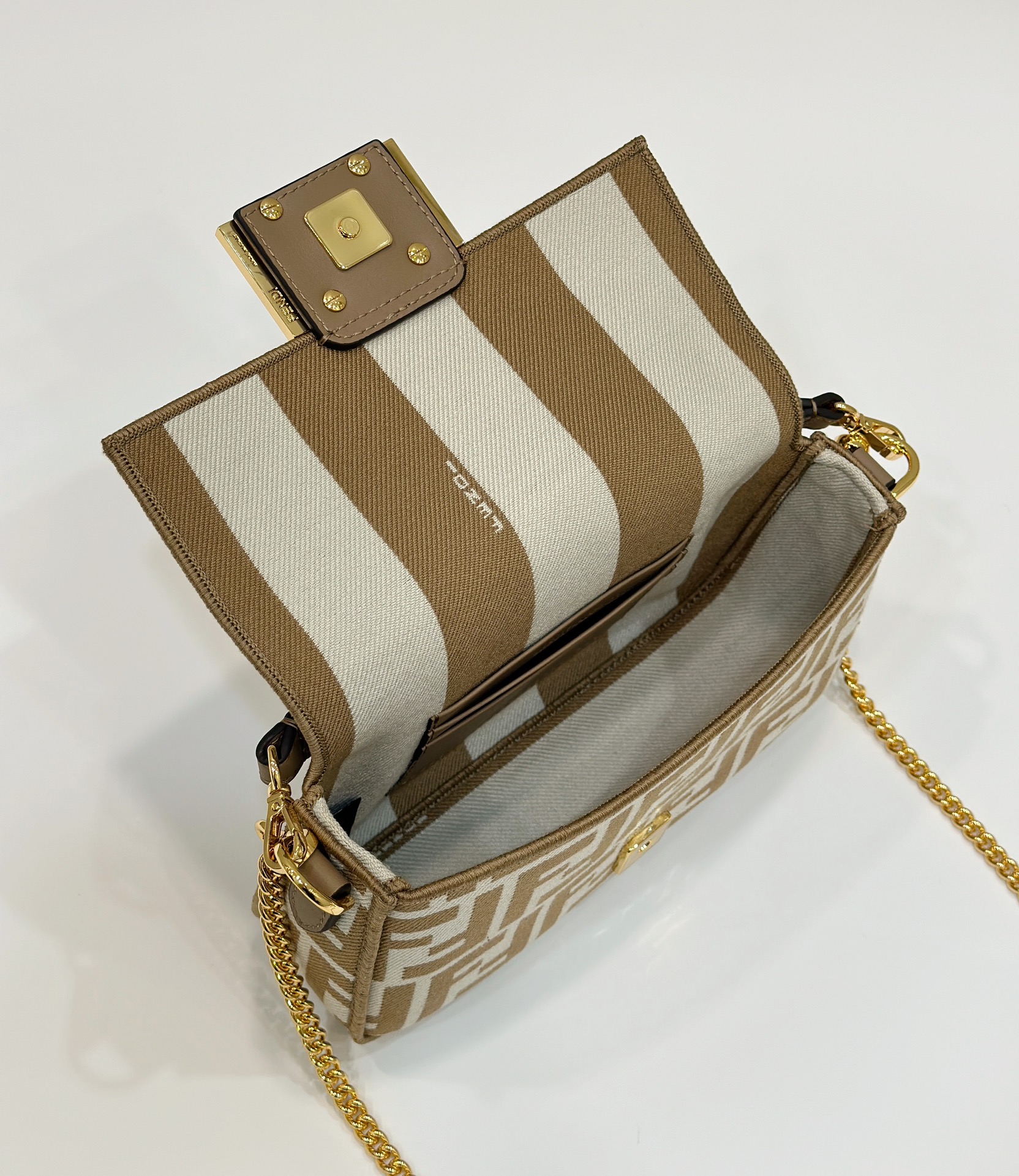 F**di baguette bag