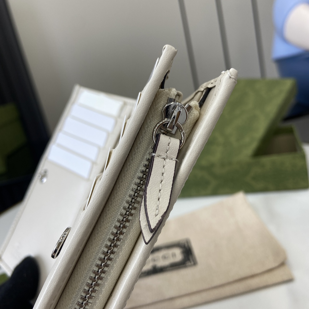 G*u*i gg marmont wallet