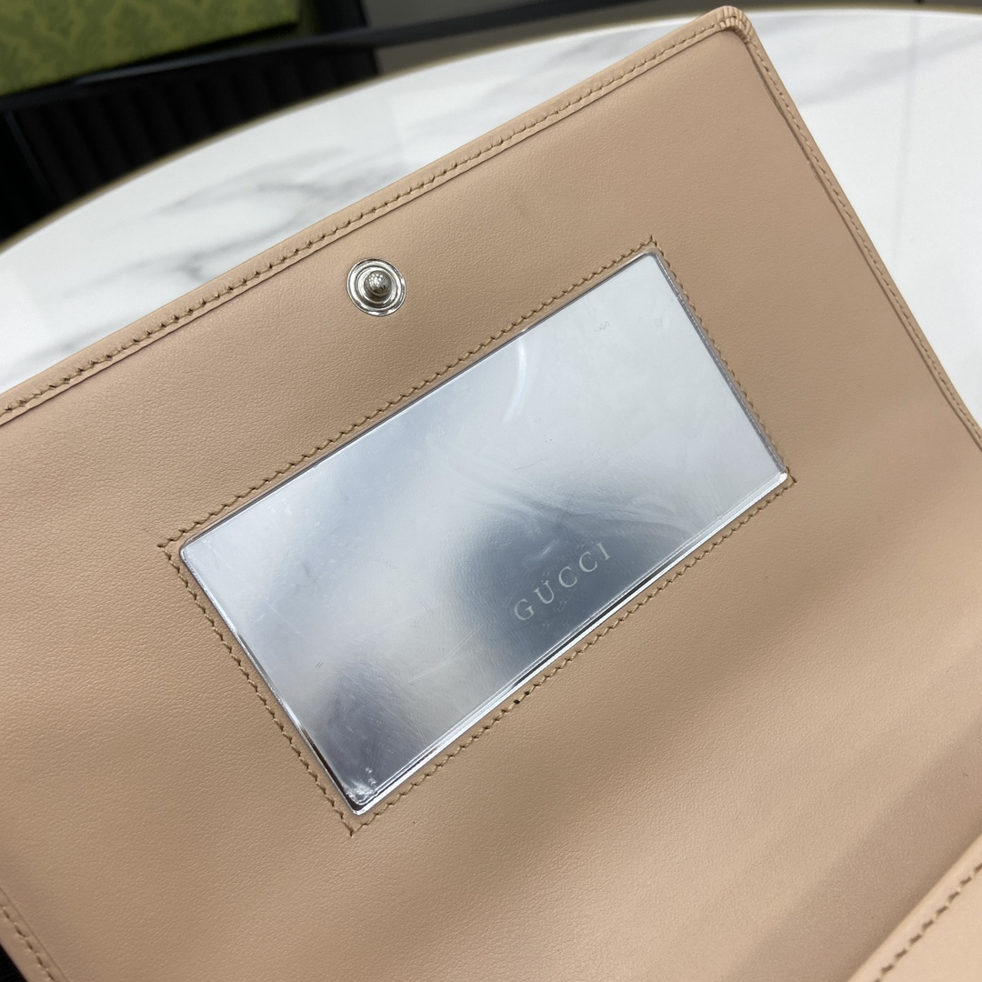 G*u*i gg marmont chain wallet