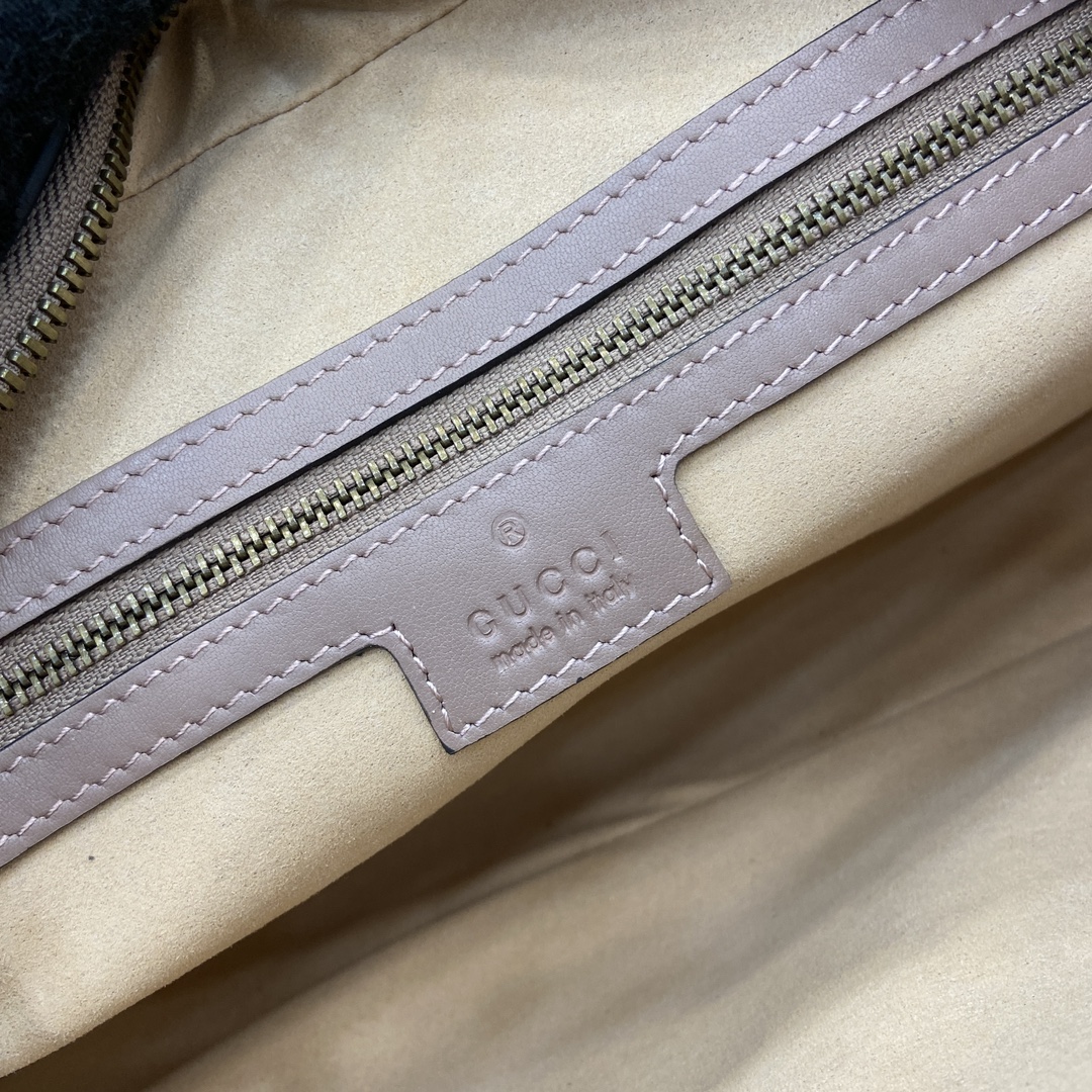 G*u*i gg marmont medium top handle bag