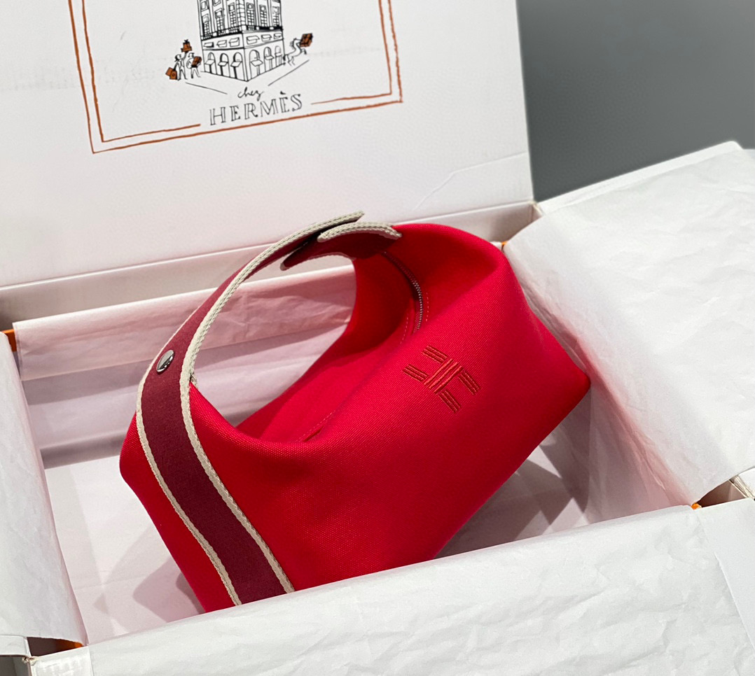 H**mes bride-a-brac case