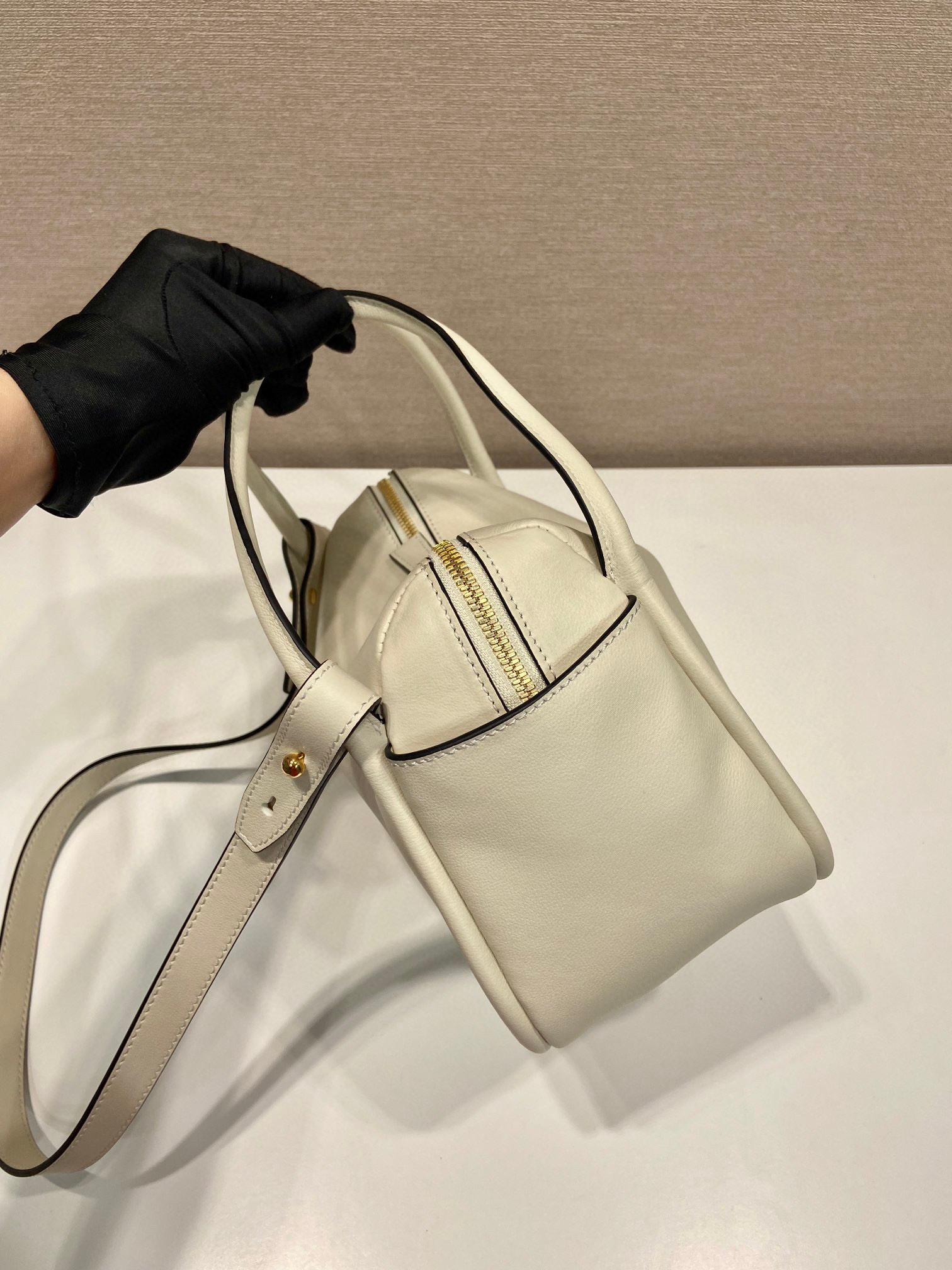 Pra*a darling leather handbag